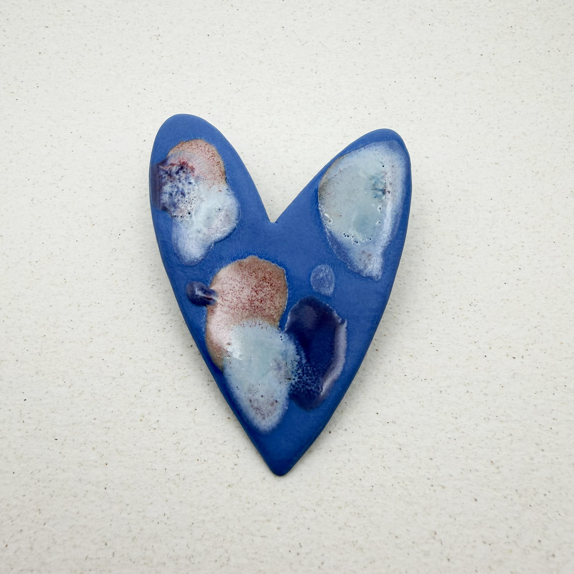 Broșă Blue Heart