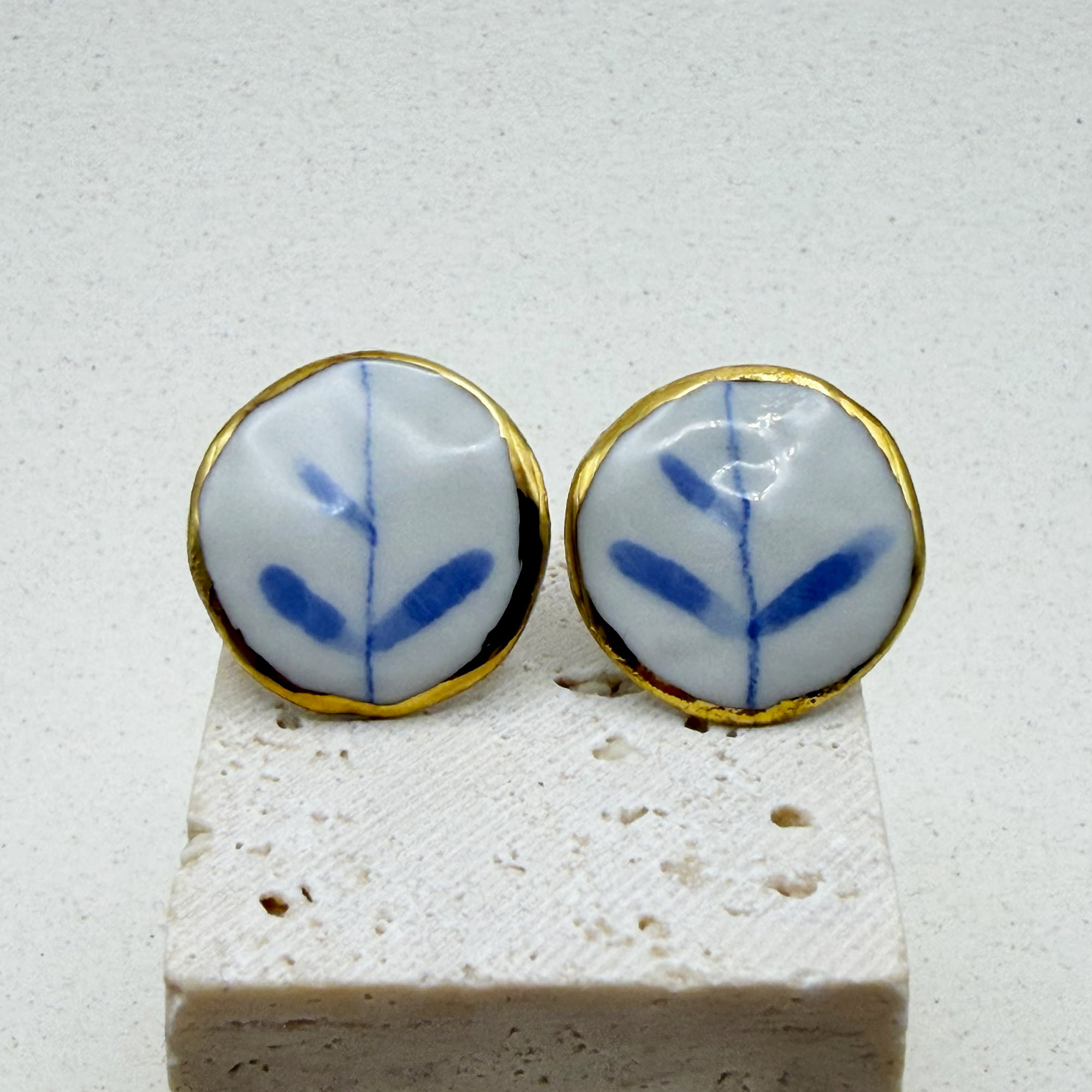 Cercei Blue Stem